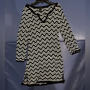 Black and white dress/coverup